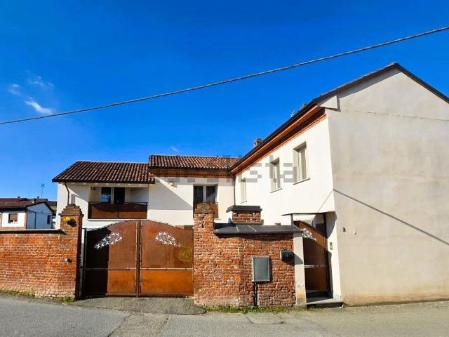 Villetta indipendente in vendita di 330 m² in Via Ghisiglieri, 3