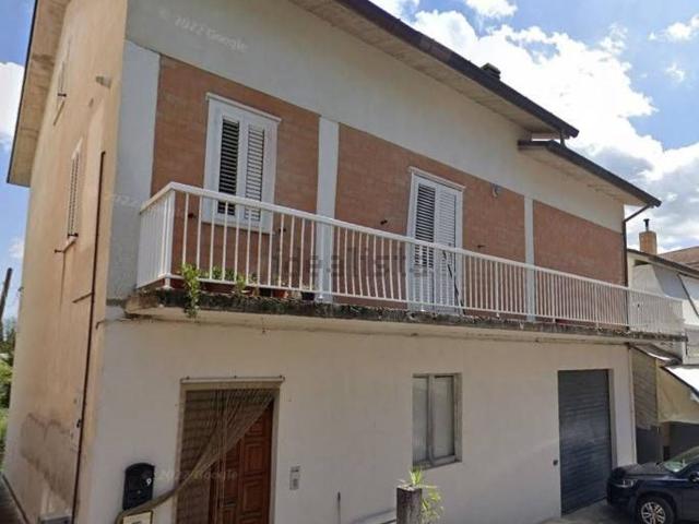 Villetta indipendente in vendita di 330 m² in Via del Mercato, 9