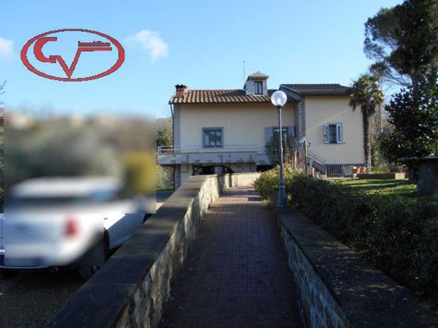 Villetta indipendente in vendita di 330 m² in Via di Caspri
