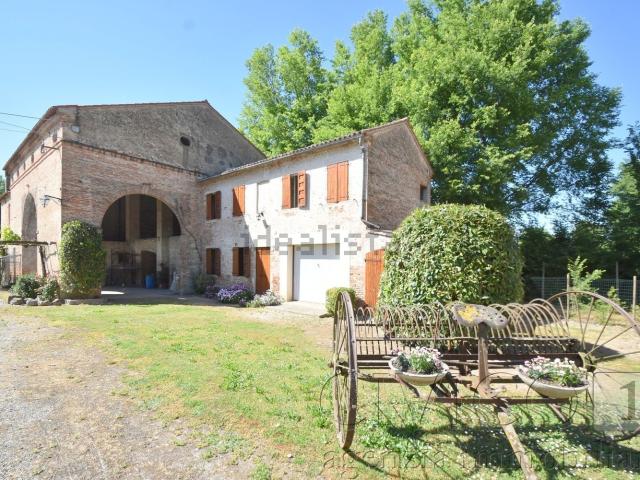 Villetta indipendente in vendita di 331 m² in Via Ponticelli, 11