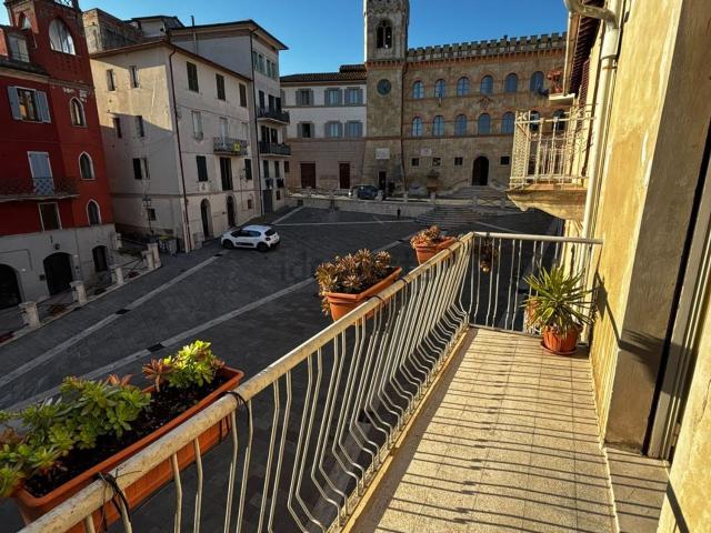 Villetta indipendente in vendita di 333 m² in Via Giuseppe Garibaldi, 1