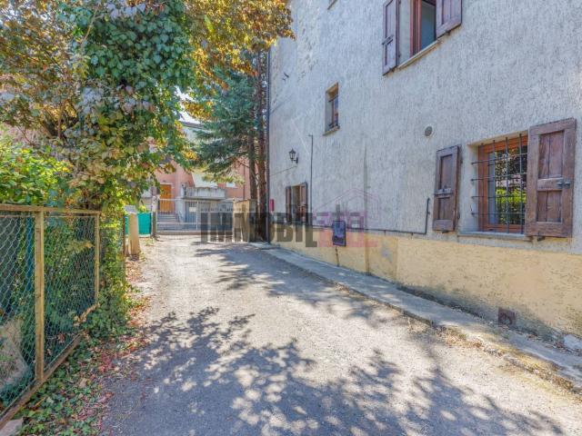 Villetta indipendente in vendita di 333 m² in Via de Strobel, 2
