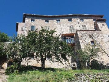 Villetta indipendente in vendita di 335 m²