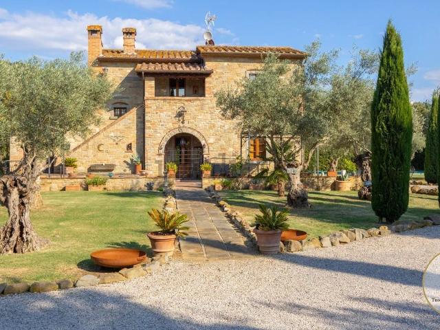 Villetta indipendente in vendita di 335 m²