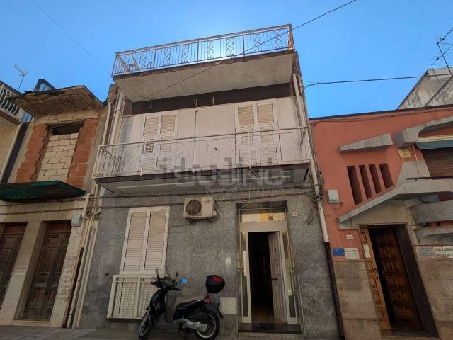 Villetta indipendente in vendita di 336 m² in Via Giuseppe Garibaldi, 174
