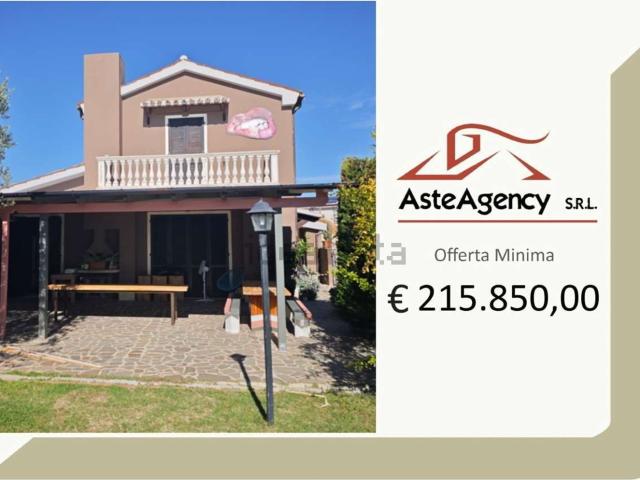 Villetta indipendente in vendita di 338 m² in Via Indipendenza, 10