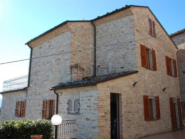 Villetta indipendente in vendita di 340 m²