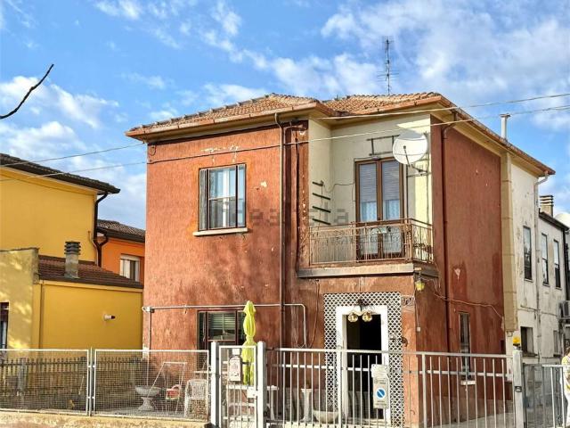 Villetta indipendente in vendita di 340 m²