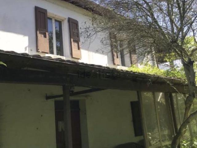 Villetta indipendente in vendita di 340 m² in Via Bastia, 4