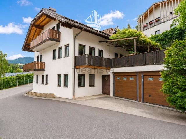 Villetta indipendente in vendita di 340 m² in Via Viums