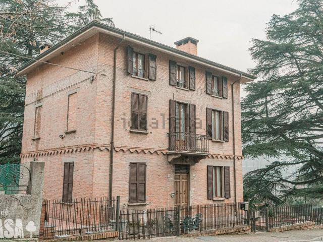 Villetta indipendente in vendita di 340 m² in Viale Roma, 2