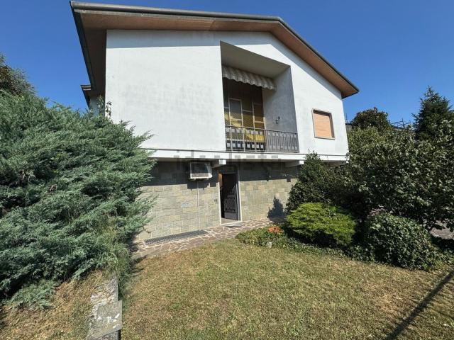 Villetta indipendente in vendita di 342 m²