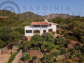Villetta indipendente in vendita di 346 m² in Via Giuanne Secche, 34