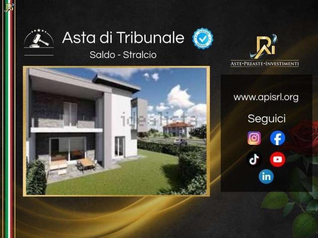 Villetta indipendente in vendita di 347 m² in Strada Valle Tanaro
