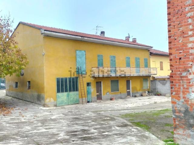 Villetta indipendente in vendita di 349 m² in Frazione Frescondino, 72