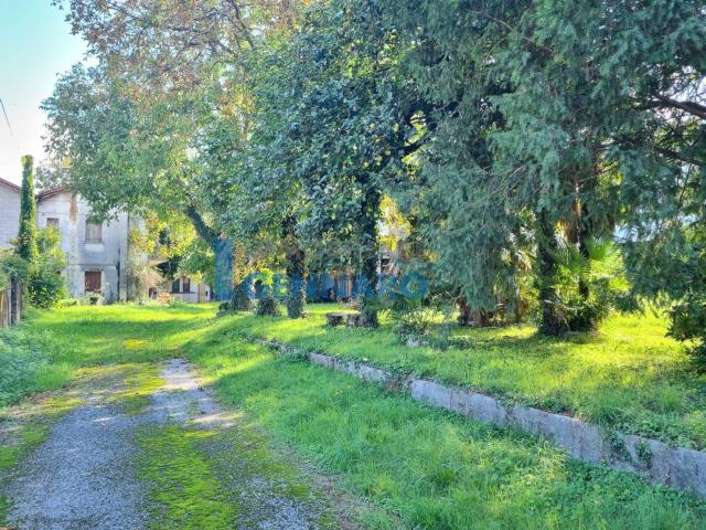 Villetta indipendente in vendita di 3500 m²