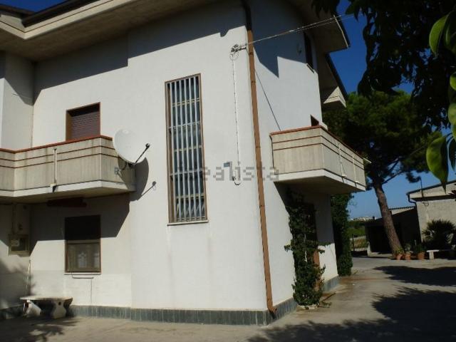 Villetta indipendente in vendita di 350 m²