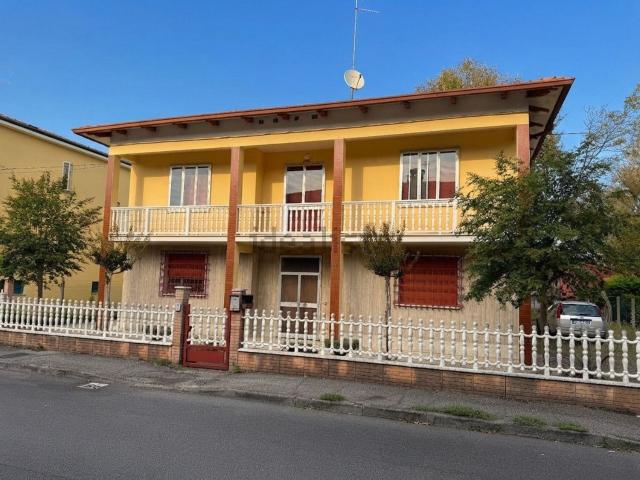 Villetta indipendente in vendita di 350 m²