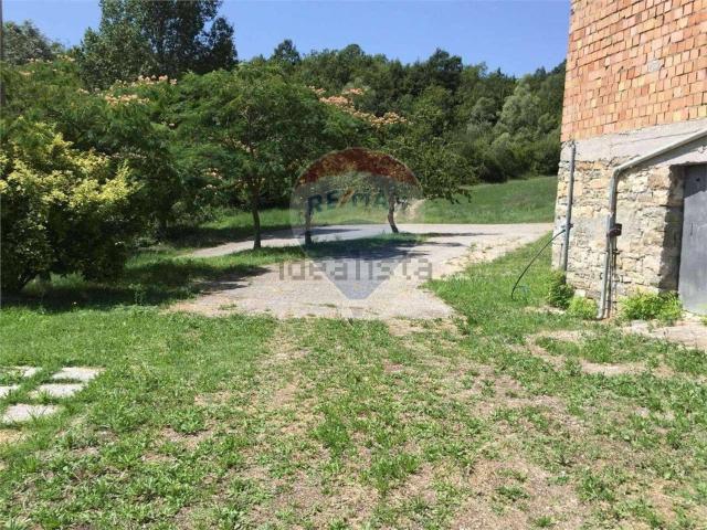 Villetta indipendente in vendita di 350 m² in Via XXIV Maggio