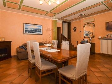 Villetta indipendente in vendita di 350 m²