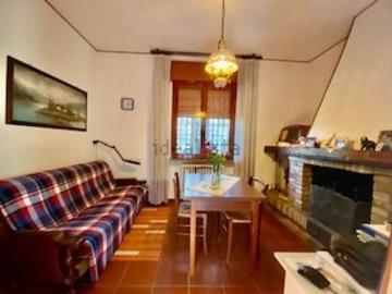 Villetta indipendente in vendita di 350 m²