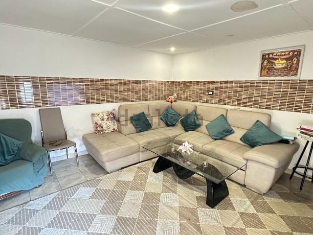 Villetta indipendente in vendita di 350 m²