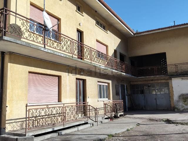 Villetta indipendente in vendita di 350 m²