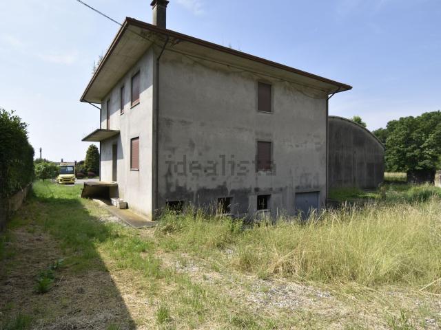 Villetta indipendente in vendita di 350 m²