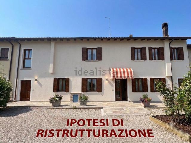 Villetta indipendente in vendita di 350 m²