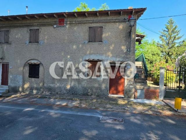 Villetta indipendente in vendita di 350 m² in Via Collealberti, 14