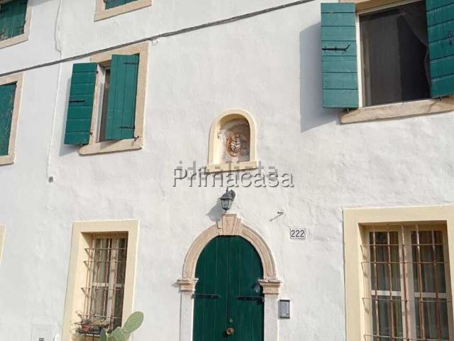 Villetta indipendente in vendita di 350 m² in Via Cavour