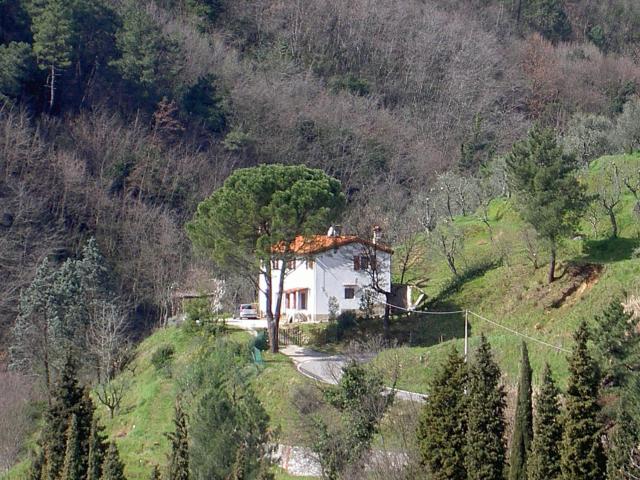 Villetta indipendente in vendita di 350 m² in Via Campioni