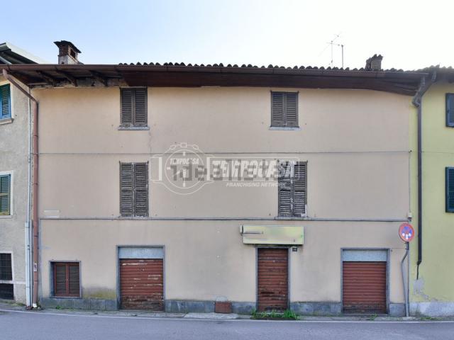 Villetta indipendente in vendita di 350 m² in Via Antonio Stanga