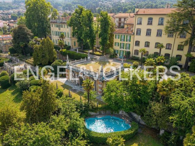 Villetta indipendente in vendita di 350 m² in Via al Lago, 1