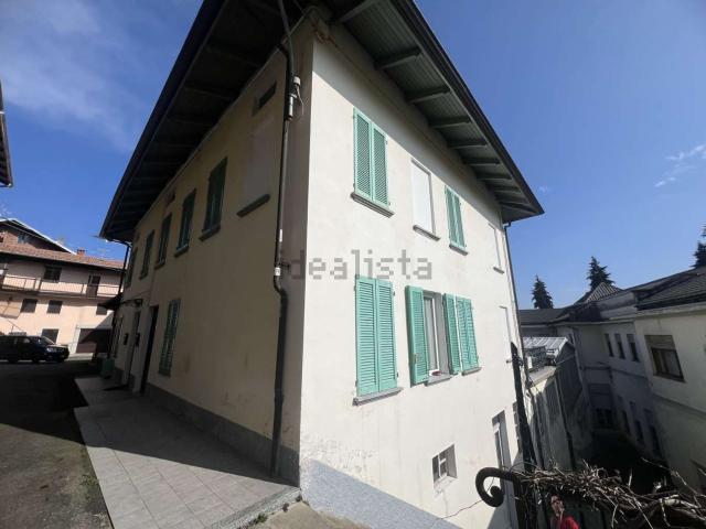 Villetta indipendente in vendita di 350 m² in Via Guglielmo Marconi, 4