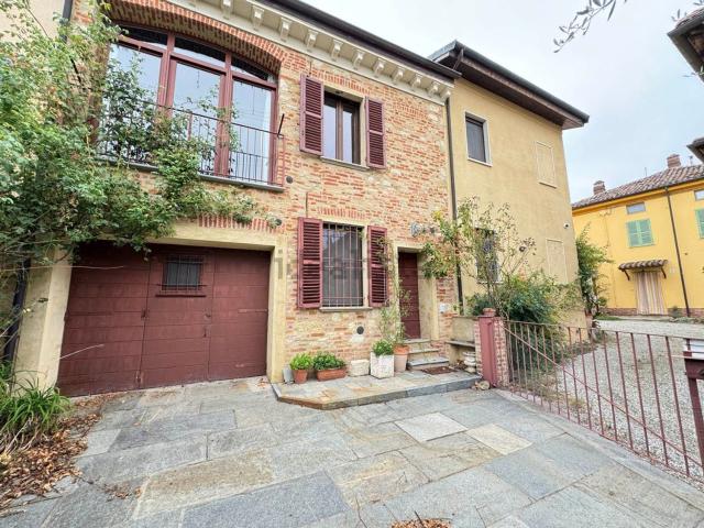 Villetta indipendente in vendita di 350 m² in Via dei Coppi, 10