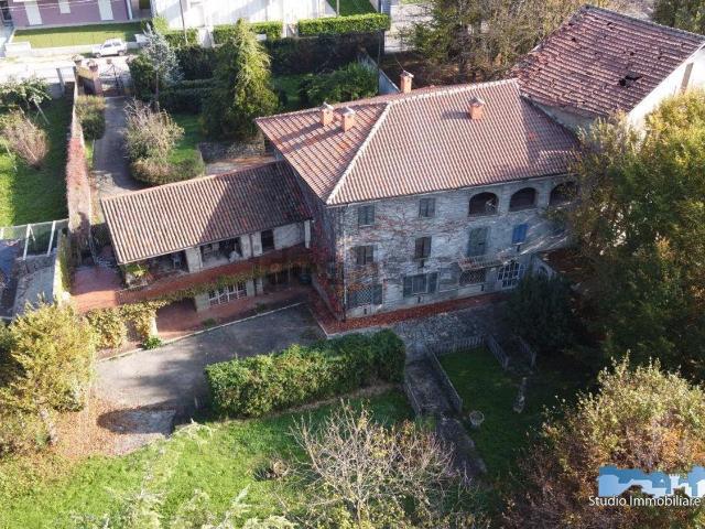 Villetta indipendente in vendita di 350 m² in Via la Pieve, 4