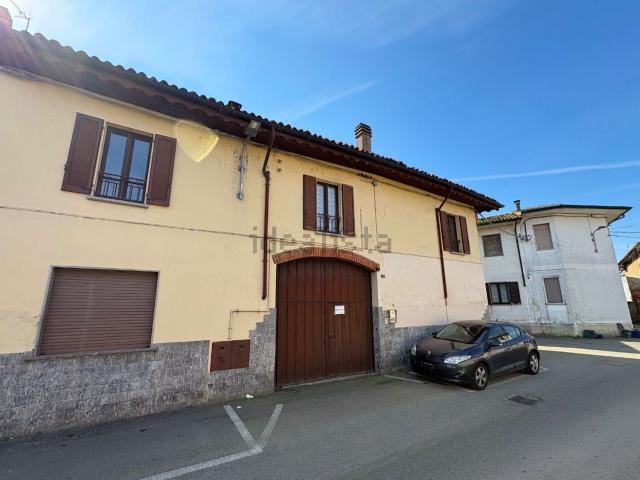 Villetta indipendente in vendita di 350 m² in Via Mons Passerini, 113