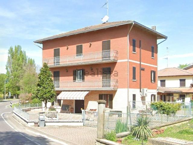 Villetta indipendente in vendita di 350 m² in Via Mons. Saccani, 56