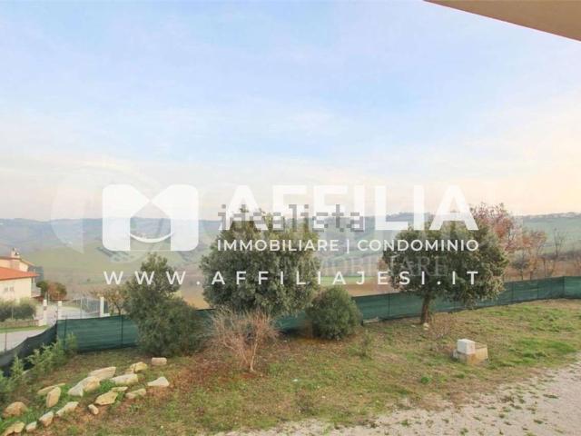 Villetta indipendente in vendita di 350 m² in Via Maccarata