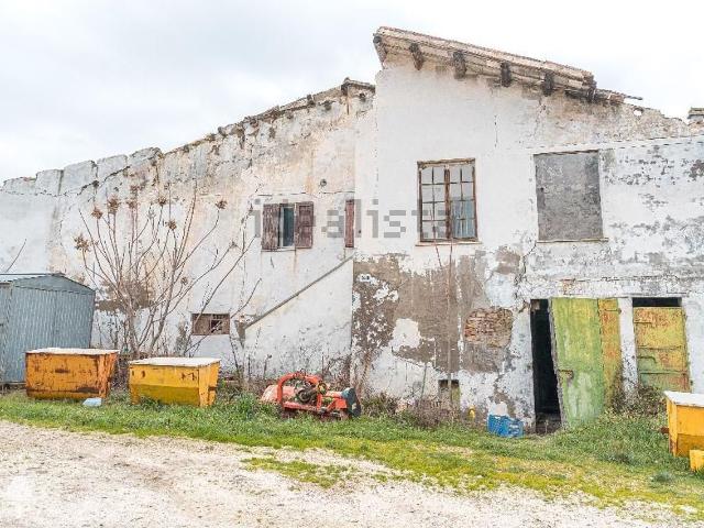 Villetta indipendente in vendita di 350 m² in Via Sonsa, 2420
