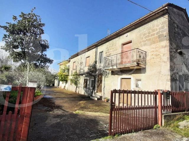 Villetta indipendente in vendita di 350 m² in Via Panoramica