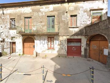 Villetta indipendente in vendita di 350 m² in Via Uscioli, 138