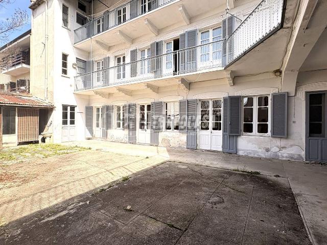 Villetta indipendente in vendita di 350 m² in Via Vittorio Emanuele II