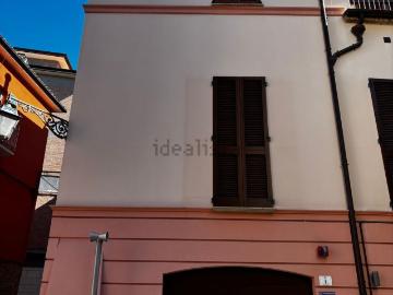 Villetta indipendente in vendita di 350 m² in Via Vincenzo Irelli