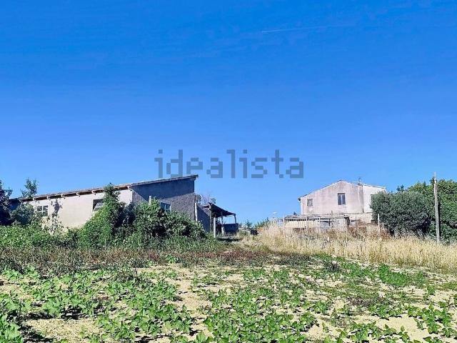 Villetta indipendente in vendita di 350 m² in Contrada contro