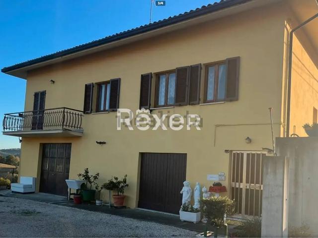 Villetta indipendente in vendita di 350 m² in Contrada Santa Lucia