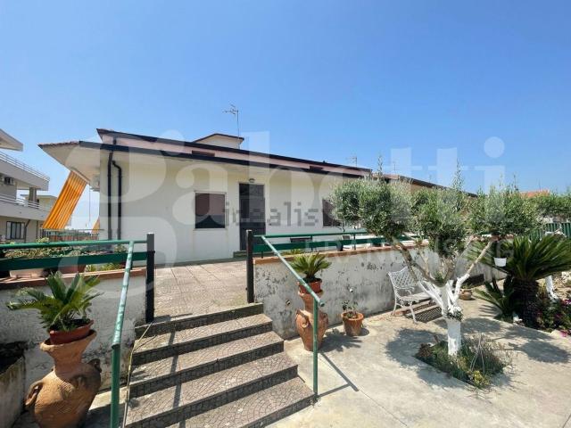 Villetta indipendente in vendita di 350 m² in Località Tutuni