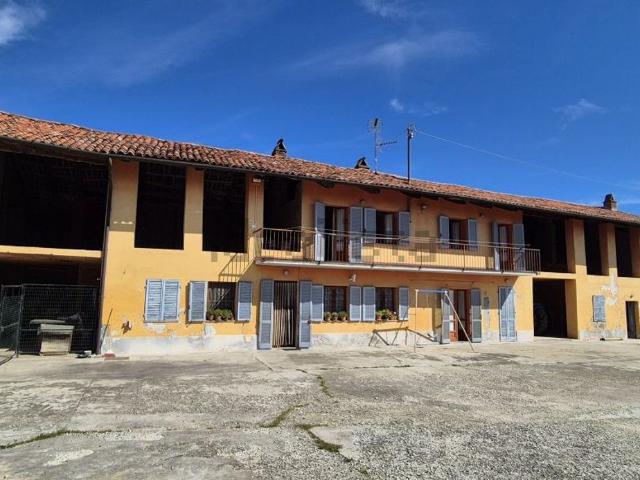 Villetta indipendente in vendita di 350 m² in Località Bicocca
