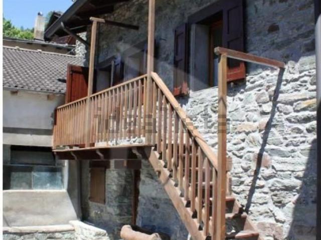Villetta indipendente in vendita di 350 m² in Località Liex, 7